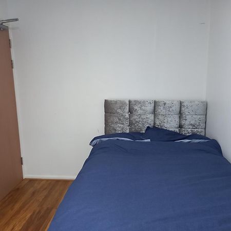 Double En-Suite Rooms Nevendon Luaran gambar